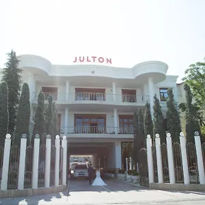 Julton Events Domje